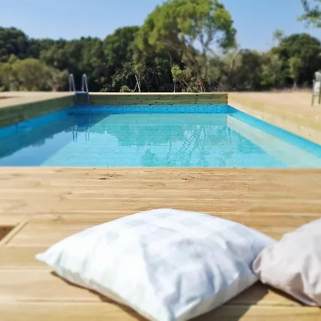 Bed & Breakfast Trulli E Frasche 3*